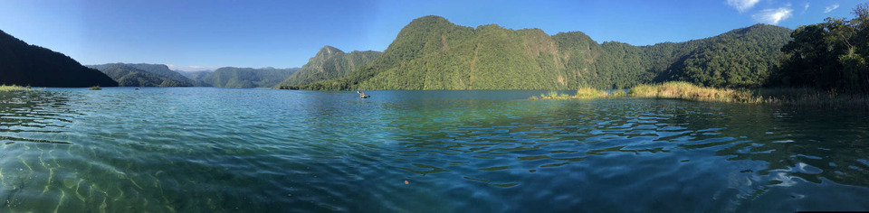 Laguna Brava lake
